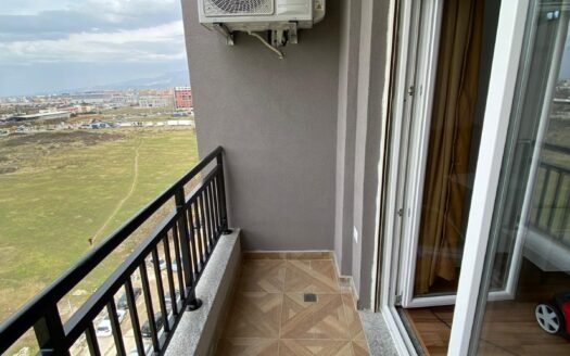 Shitet 1+1 tek Vila L2